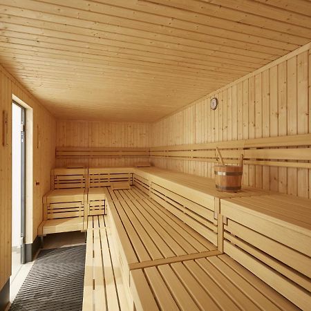 Reetland Am Meer - Premium Reetdachvilla Mit 3 Schlafzimmern, Sauna Und Kamin F23 Dranske Buitenkant foto