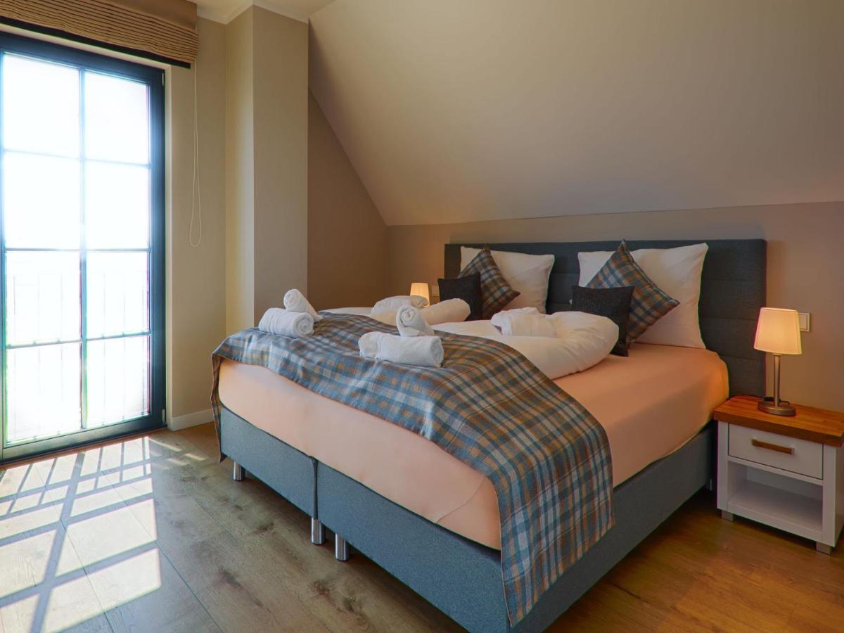 Reetland Am Meer - Premium Reetdachvilla Mit 3 Schlafzimmern, Sauna Und Kamin F23 Dranske Buitenkant foto