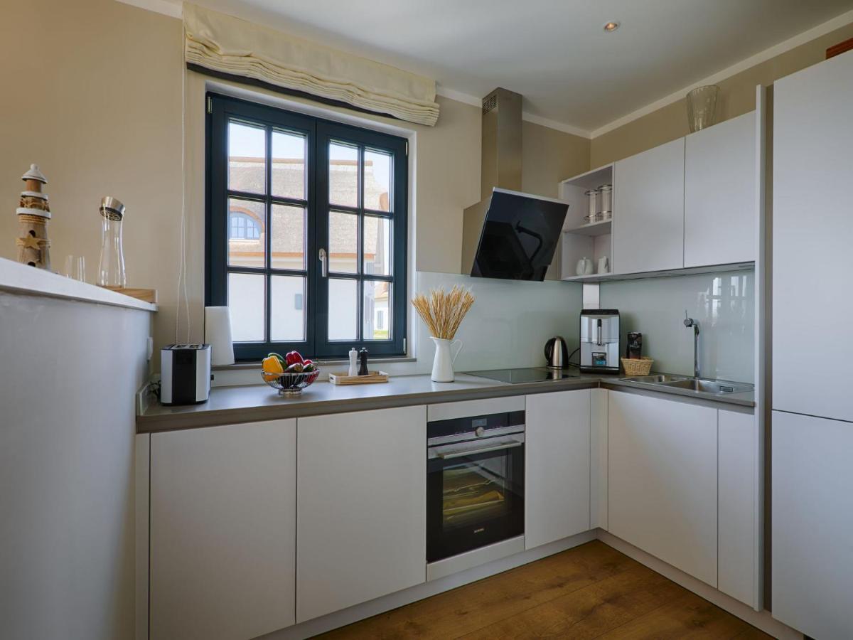 Reetland Am Meer - Premium Reetdachvilla Mit 3 Schlafzimmern, Sauna Und Kamin F23 Dranske Buitenkant foto